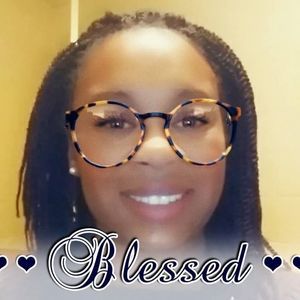 Meet your Posher, Carla